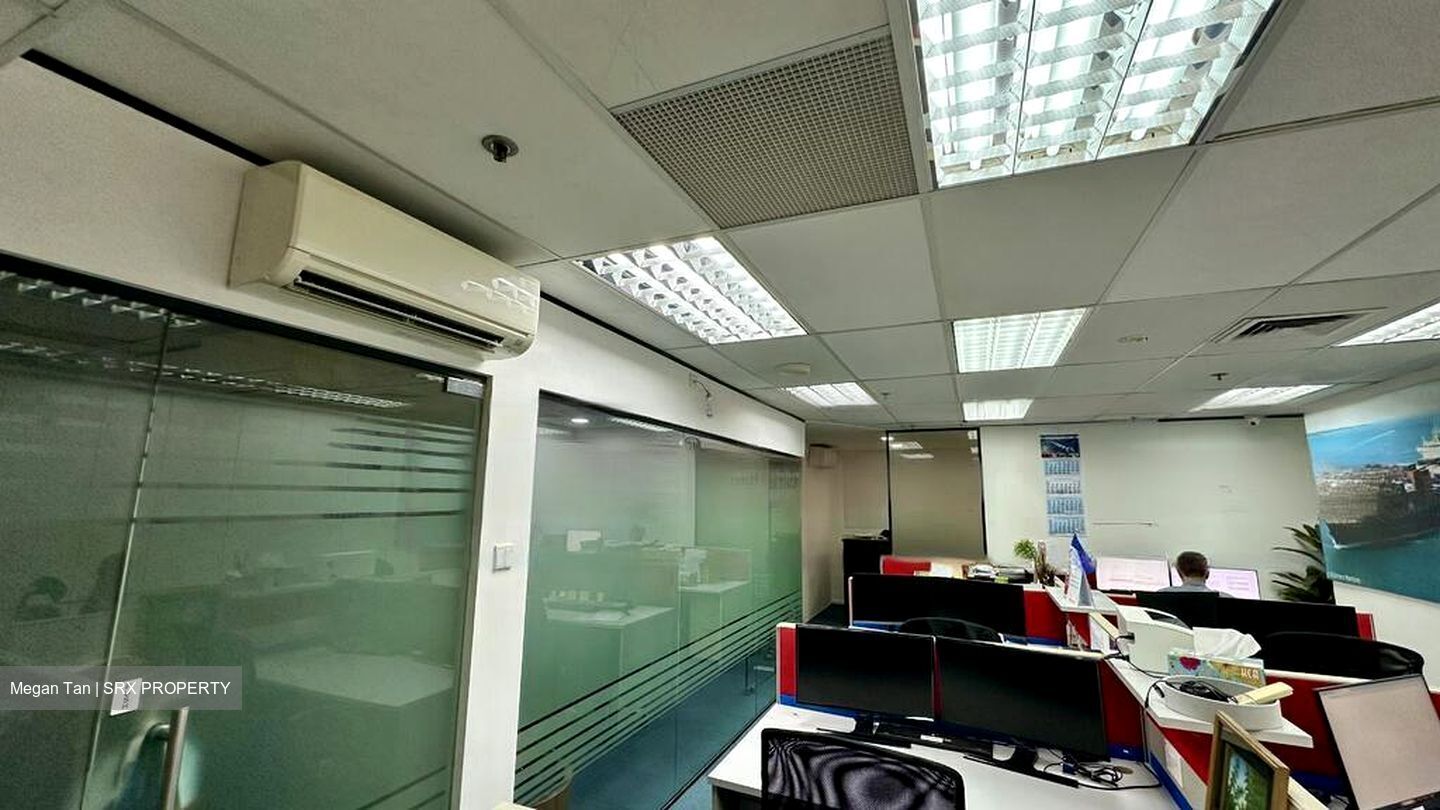 International Plaza (D2), Office #564636271